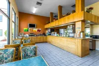 Quality Inn West of Asheville Hotels in Canton