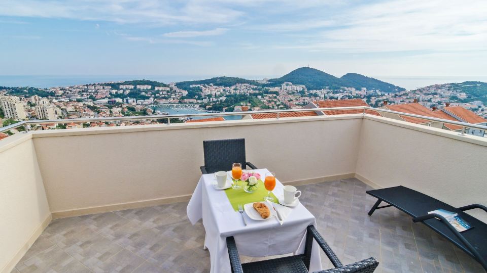 Apartments Villa Dadić