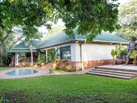 Livingstone Lodge Hotels in Hwange