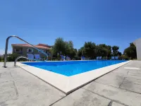 Casa de Rosa Apartments & Studios - Beach