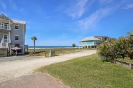 Flamingo Roost by Pristine Properties Vacation Rentals