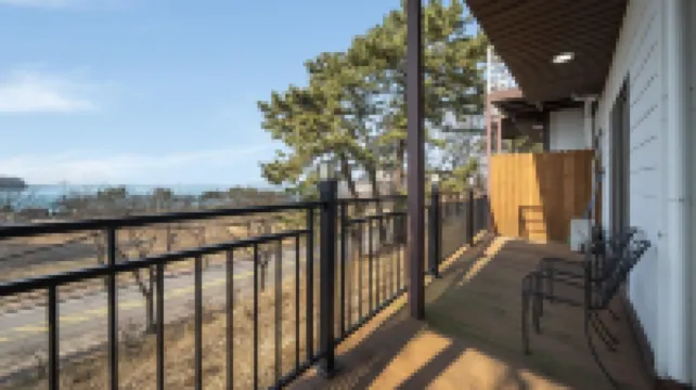 Boryeong Thirasel Pension