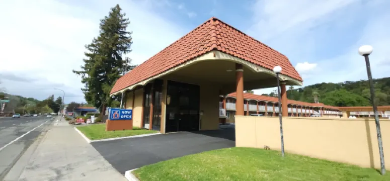 Motel 6 Martinez, CA