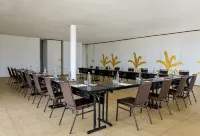 Mövenpick Resort Lamantin Saly Hotel a Saly Portudal