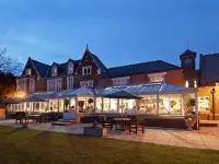 DoubleTree by Hilton St. Anne's Manor Hotels in Wokingham