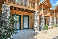 Newer Rustic WiFi Villa by Starved Rock Sleeps 7. A Guest Favorite!! - Villas