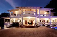 Petit Amour Villa, Seychelles Hotels in Де Кенси
