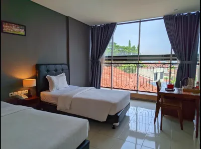 Hotel Nalendra Plaza Subang Hotel dekat Pasar Pujasera Subang