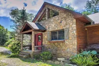 Spectacular Views and Outdoor Oasis - Exquisite Mountain Haven