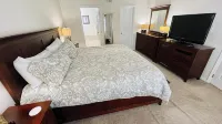 Private Pool, Spa, and Spacious Family Areas - Stunning Oasis Hotel di Polk County