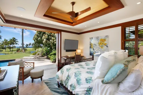 Private Plunge Pool and Ocean Views - Luxurious Tranquil Haven