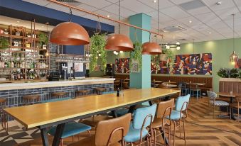 Travelodge London Woolwich - Housity