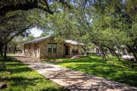 Rahe Guest Haus 30 minutes from Austin