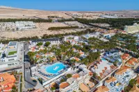 Bahia Calma Beach - 3-Star