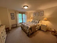 Luxury, Spacious, Resort Hideaway - 4 BR/4Bath, Pool Table, Hot Tub and Firepit!