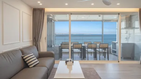 Pohang Etoile Poolvilla Отели рядом с Аэропорт Пхохан