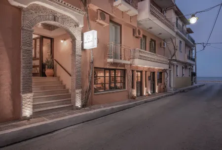 Yria Hotel Отели рядом с достопримечательностью «Laganas Beach»