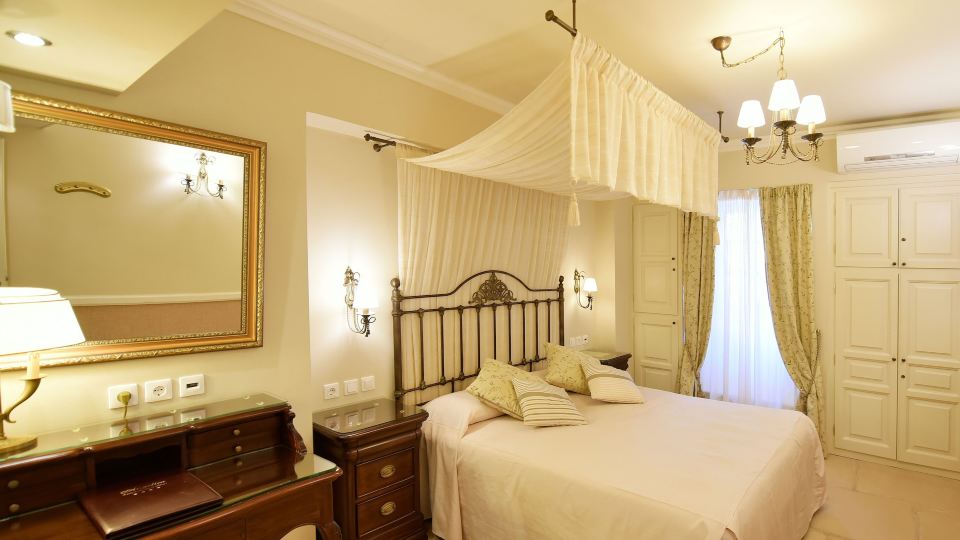Angelica Traditional Boutique Hotel