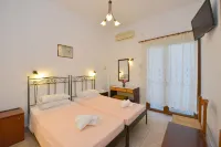 Artemon Hotel - balcón