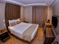 The Hotel โรงแรมใกล้บาร์รา