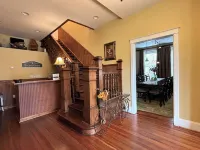 Grand Lux Inn Hotels in Lynchburg