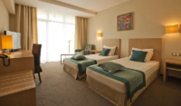 Azalia Beach Hotel Balneo & Spa
