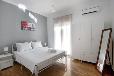 Kolonos, a Renovated Apartment Hotels in Chaidari
