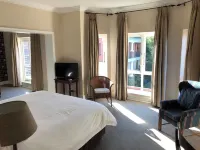 Redlands Hotel Hotels in Hilton