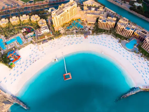 DoubleTree by Hilton Resort & Spa Marjan Island - parking
