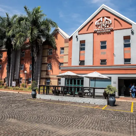 Hotel247