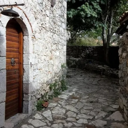 Kanto's Guesthouse