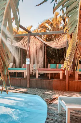 Kawan Bay Suites - Apartments