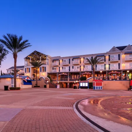 Kemah Boardwalk Inn