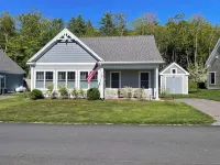 Sunkissed Cottage, Resort Amenities, Heated Pools, Club House, Close to Beaches