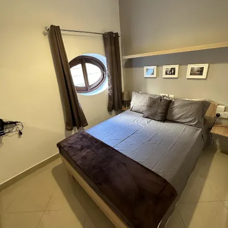Ewa Apt - 3-Bed Near Sliema - St Julians Seafront