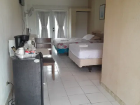 Adderley's Motel Hotels in Andros Town