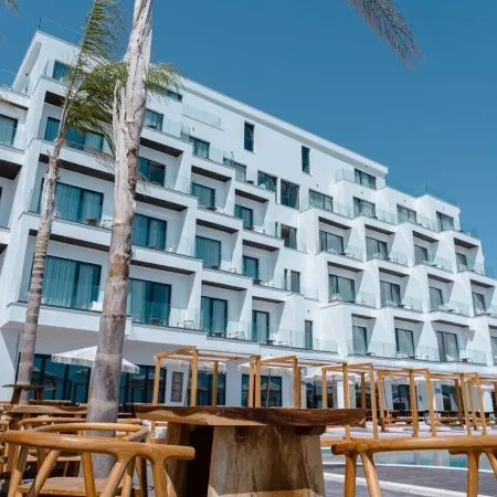 San Angelo Luxury Resort - Adults Only