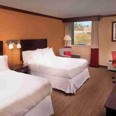 阿什維爾市中心福朋喜來登酒店 Rooms