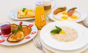 Plutus Hotel