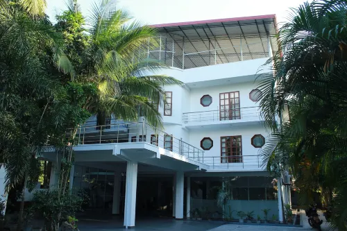 Ananthi Hotels - Pools