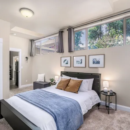 Gorgeous Guest Suite! Walk to Old Town & Csu!