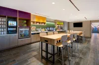 Home2 Suites by Hilton Las Vegas North Hotel di Las Vegas