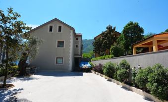 Apartments Olive