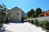 Apartments Olive Hôtels à : Dobrota