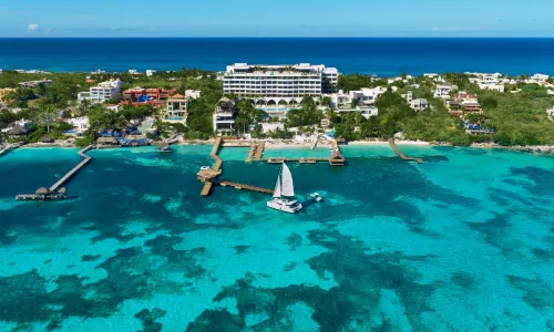 Impression Isla Mujeres by Secrets