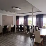 Hotel Hasselberg فنادق في Wartenberg-Rohrbach