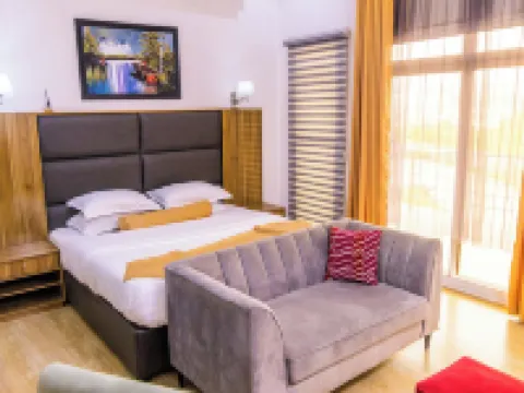 Nelson Mandela Gardens asaba Hotels in Asaba