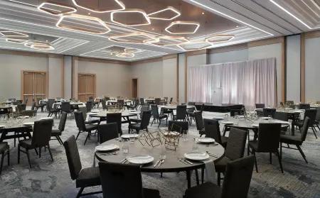 Residence Inn Lexington City Center Отели в г. Фейетт