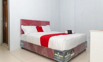 RedDoorz Plus Near Transmart Kairagi Dua Manado