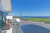 Burnie by the Bay Apartments - 4-Star